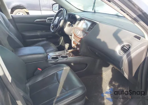 2014 Nissan Pathfinder Platinum z USA, uszkodzony, nr VIN 5N1AR2MN9EC722919